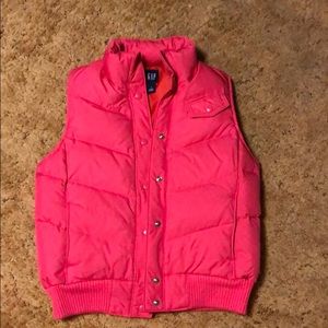 Gap down puffer vest